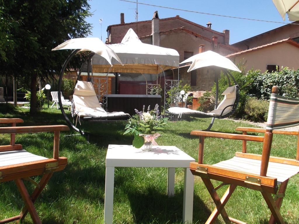 Residenza Dei Ricci Bed & Breakfast Chiusi Ruang foto