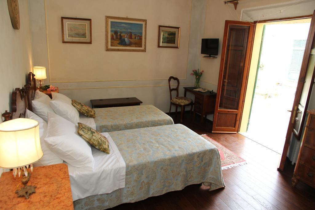 Residenza Dei Ricci Bed & Breakfast Chiusi Ruang foto