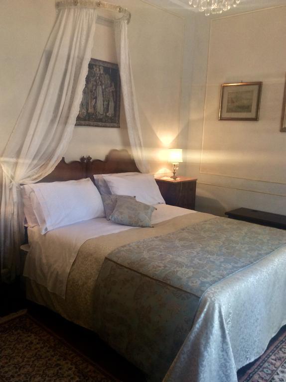 Residenza Dei Ricci Bed & Breakfast Chiusi Bagian luar foto